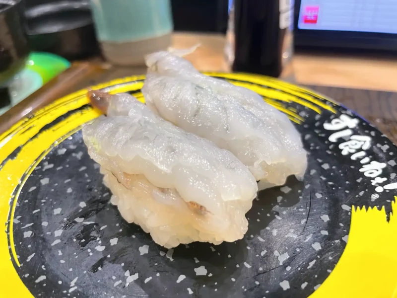 すし食いねぇ! 金沢駅前店の謎のえび